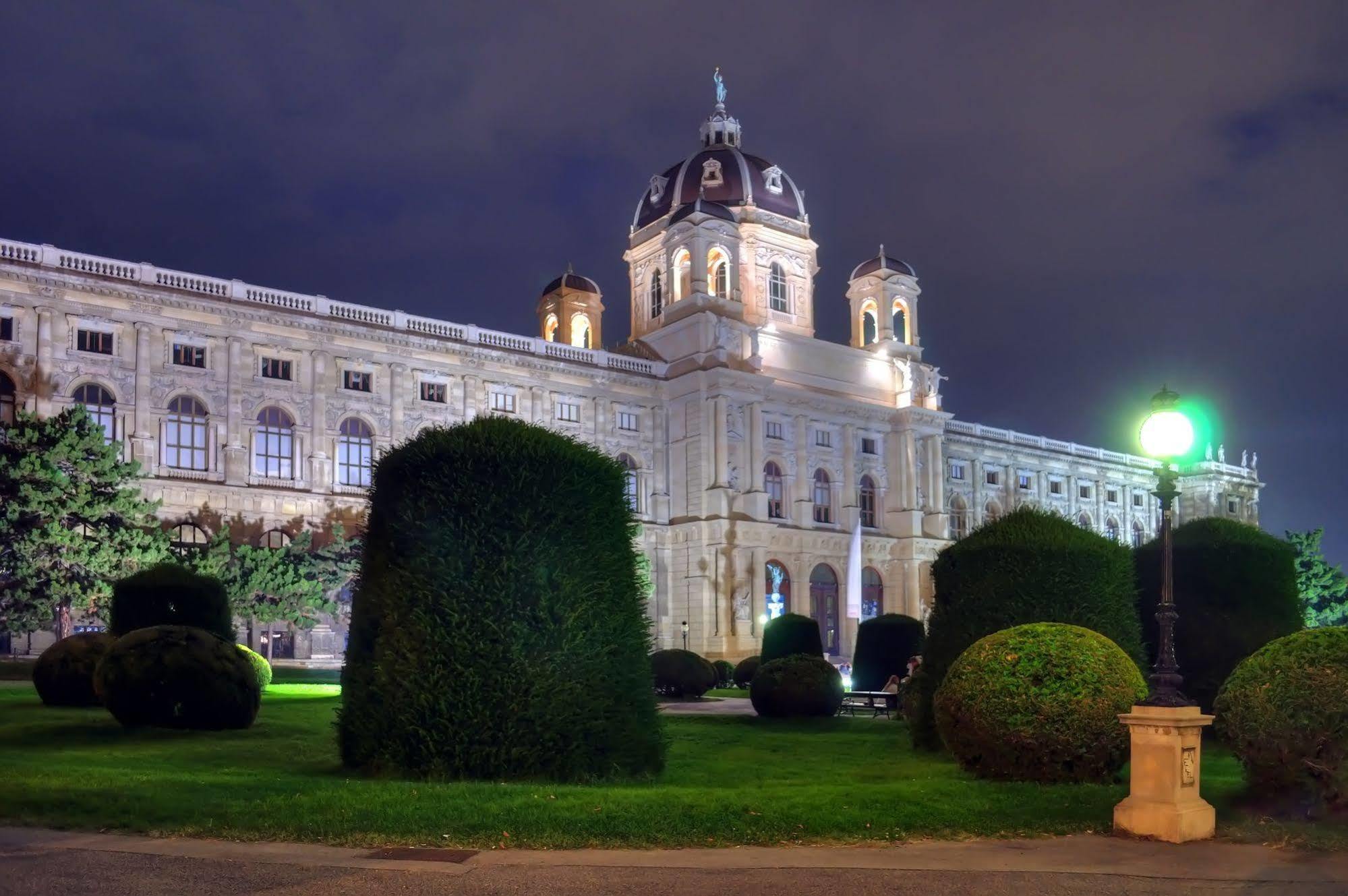 Appartements Carlton Opera Vienna Luaran gambar